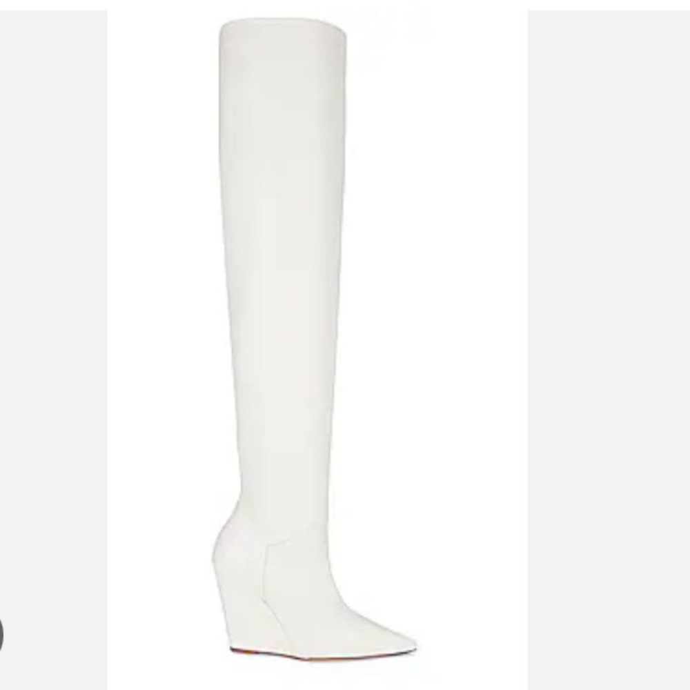 Stuart Weitzman Saloon 100 Wedge Boot in Cream, Size: 7.5